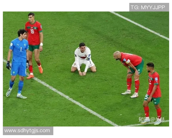 足球世界杯小组赛意外爆冷事件回顾